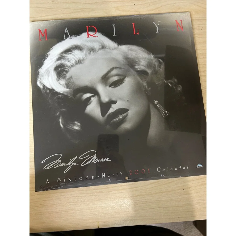 Marilyn Monroe 2001 Sixteen Month Wall Calendar Vintage Avalanche Publishing NEW